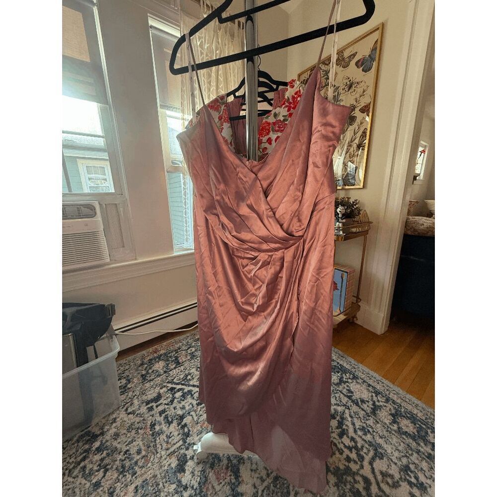 David's Bridal Pleated Bodice Satin Tulip Dress - Picture 2 of 3
